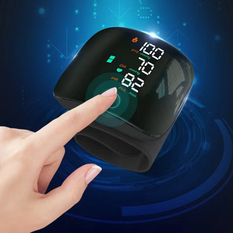 Tensiomètre de poignet rechargeable pour usage domestique