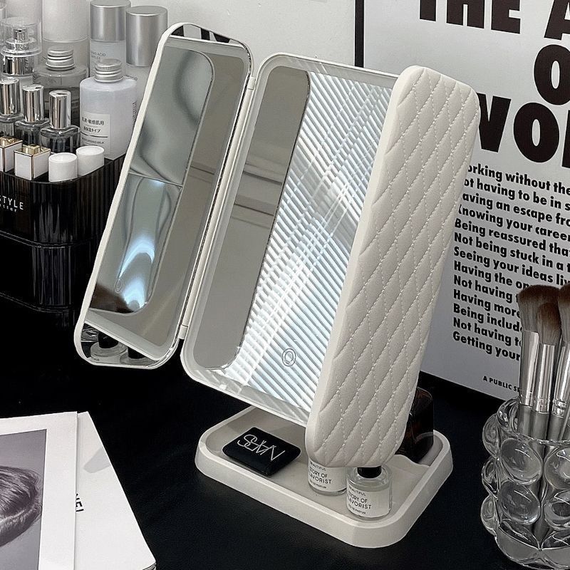 Mirroir de table LED pliable avec ecran Tactile rechargeable ( 03 niveaux de zoom )