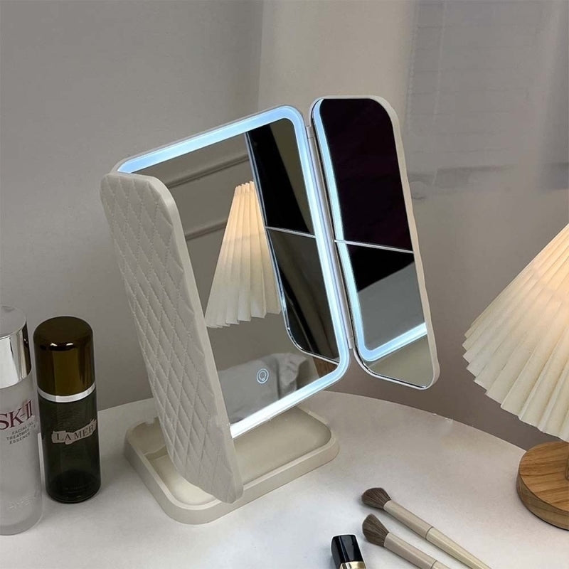 Mirroir de table LED pliable avec ecran Tactile rechargeable ( 03 niveaux de zoom )